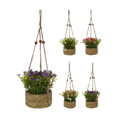 Biljka umjetna u visećoj posudi